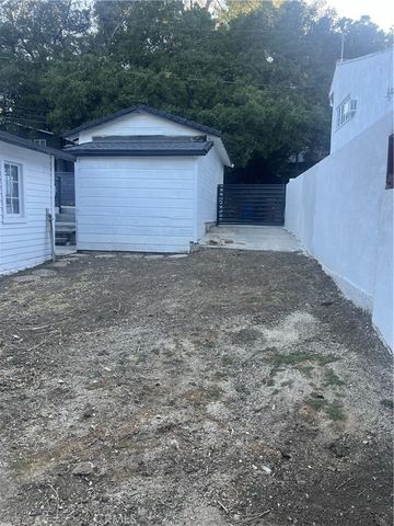 21435 Golondrina Street, Woodland Hills, CA 91364