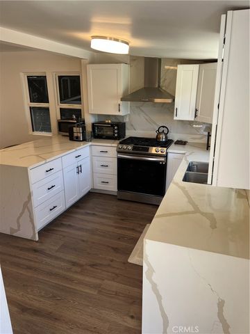 21435 Golondrina Street, Woodland Hills, CA 91364