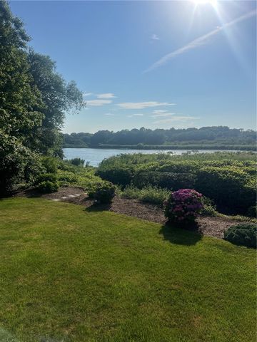 8 Key Court, Newport, RI 02840