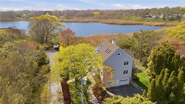 8 Key Court, Newport, RI 02840