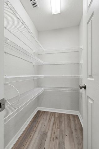 608 VITTORIO DRIVE, Winter Haven, FL 33884