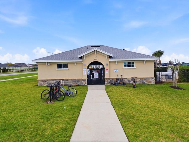 608 VITTORIO DRIVE, Winter Haven, FL 33884