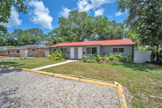 1548 NE 131st Ln 1550, North Miami, FL 33161