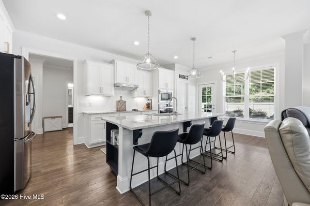 3704 Colony Woods Drive, Greenville, NC 27834