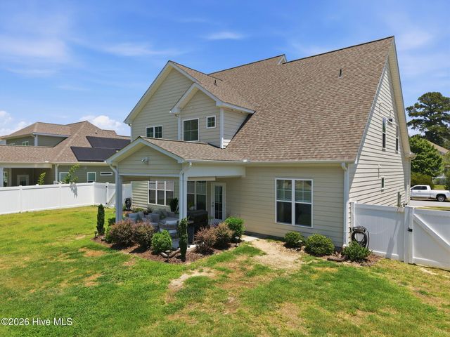 3704 Colony Woods Drive, Greenville, NC 27834