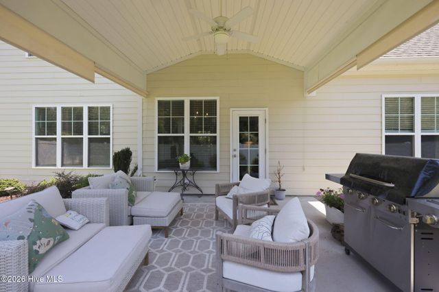3704 Colony Woods Drive, Greenville, NC 27834
