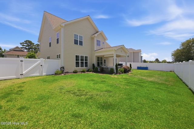 3704 Colony Woods Drive, Greenville, NC 27834