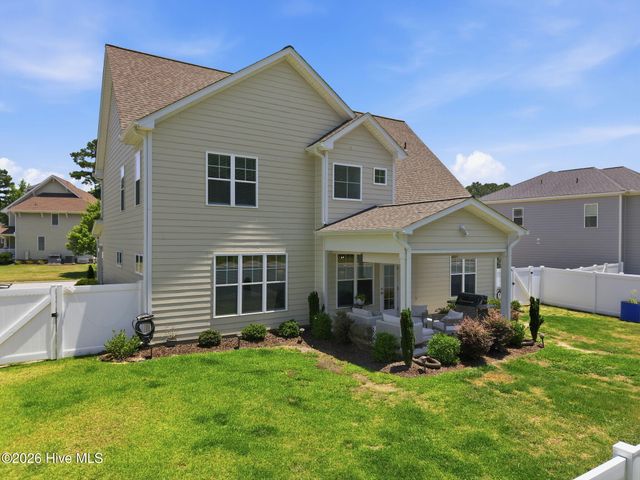 3704 Colony Woods Drive, Greenville, NC 27834