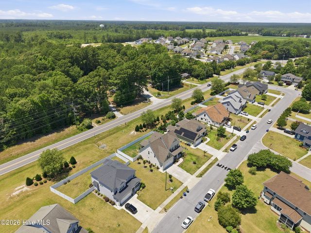 3704 Colony Woods Drive, Greenville, NC 27834