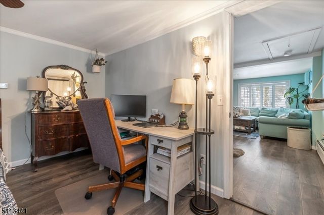 87 Fairlawn Dr, West Milford Twp., NJ 07421