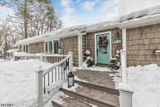 87 Fairlawn Dr, West Milford Twp., NJ 07421