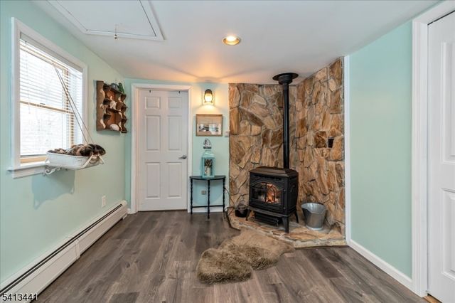 87 Fairlawn Dr, West Milford Twp., NJ 07421