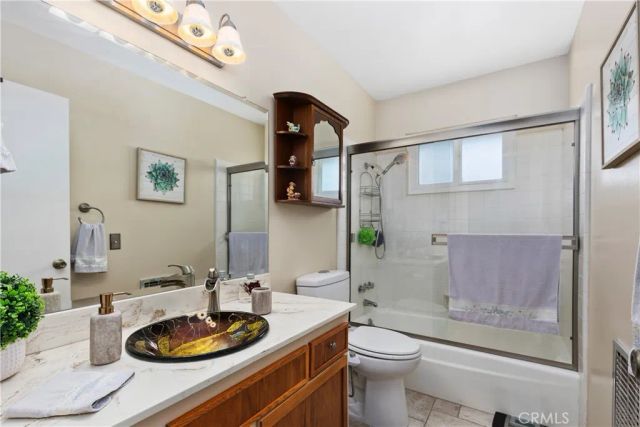 6224 Stanton, Highland, CA 92346