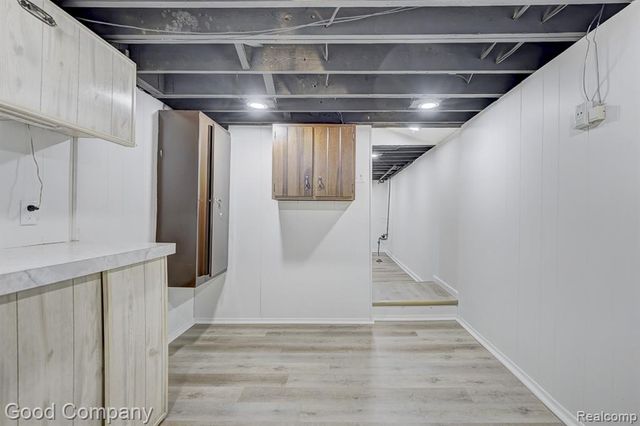 25855 Mackinac Street, Roseville, MI 48066