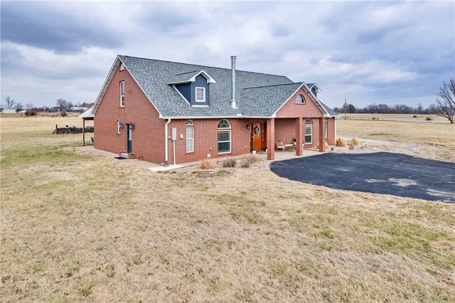20500 Keck Road, Siloam Springs, AR 72761