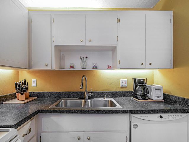 5400 Highway A1a Highway D18, Indian River Shores, FL 32963