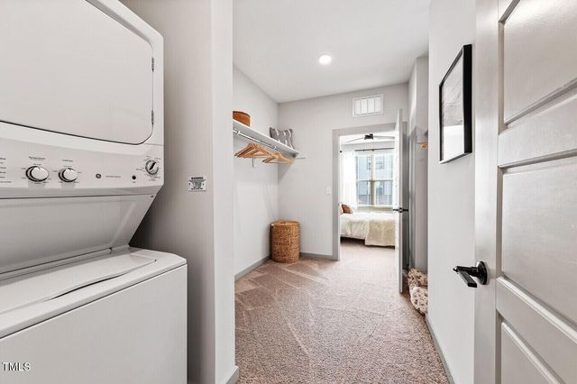 1950 Grisdale Lane B1b, Cary, NC 27513