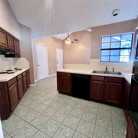 205 Sunset Drive, Glenn Heights, TX 75154