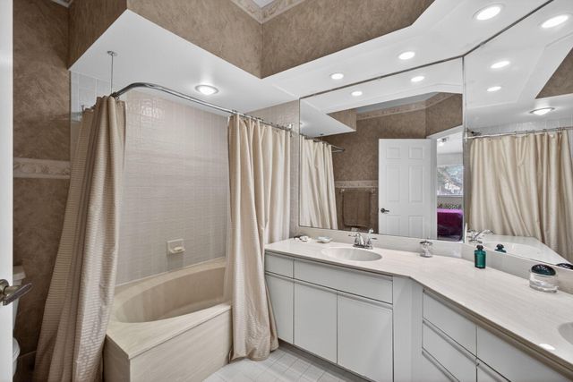 402 Sea Oats Drive G, Juno Beach, FL 33408