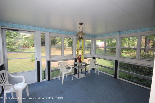 1694 W Solon Road, Dewitt, MI 48820