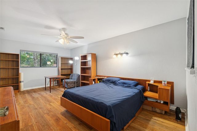 2718 NW 39TH DRIVE, Gainesville, FL 32606