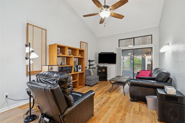 2718 NW 39TH DRIVE, Gainesville, FL 32606