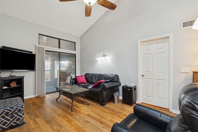 2718 NW 39TH DRIVE, Gainesville, FL 32606