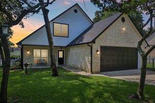 125 Cottonwood Trail, Gun Barrel City, TX 75156