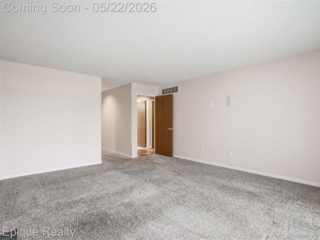 3434 Adams Shore Drive, Waterford Charter Township, MI 48329
