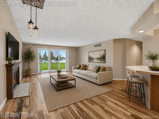 3434 Adams Shore Drive, Waterford Charter Township, MI 48329