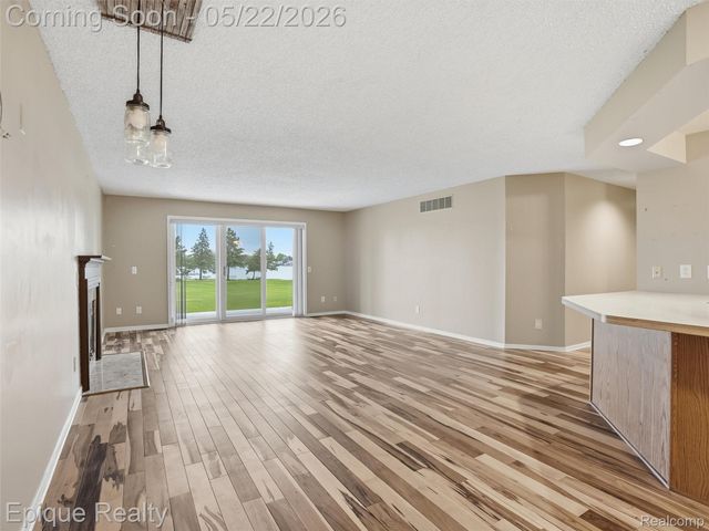 3434 Adams Shore Drive, Waterford Charter Township, MI 48329