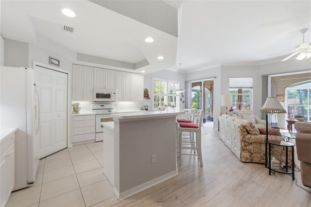 4000 IBIS WAY 101, Venice, FL 34292