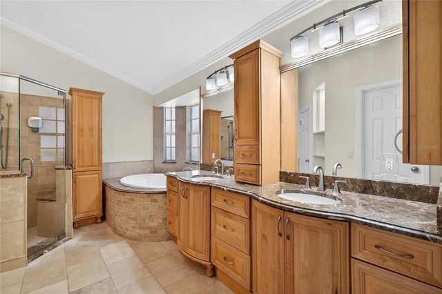 5059 KNOTTY PINE COURT, Sanford, FL 32771