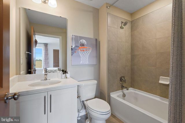 447 ENSEMBLE WAY, Frederick, MD 21701