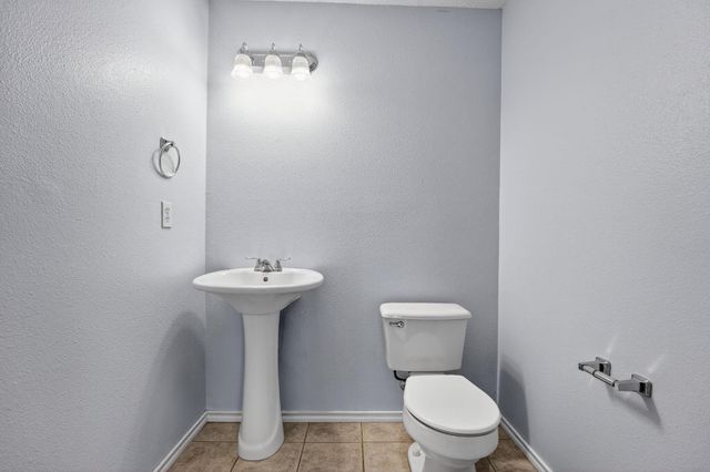 8409 Nairn DR, Austin, TX 78749