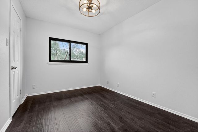 8409 Nairn DR, Austin, TX 78749