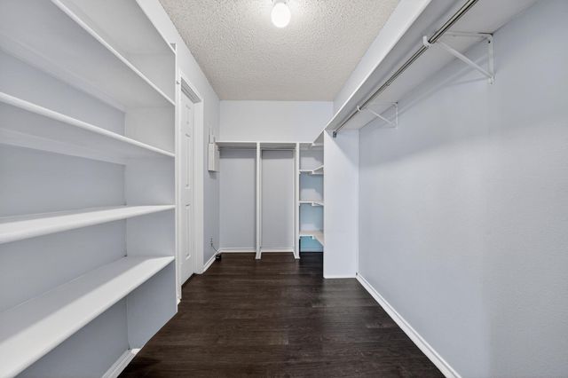 8409 Nairn DR, Austin, TX 78749