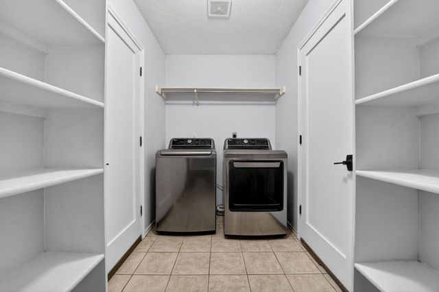 8409 Nairn DR, Austin, TX 78749