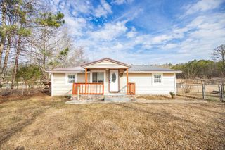 646 Byrd Avenue, Smiths Station, AL 36877