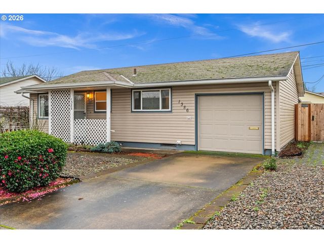 1386 UMPQUA Rd, Woodburn, OR 97071