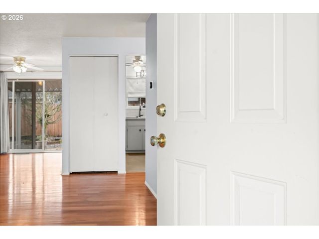 1386 UMPQUA Rd, Woodburn, OR 97071