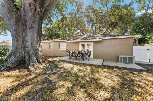 6507 LOS ALTOS WAY, Tampa, FL 33634