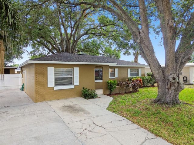 6507 LOS ALTOS WAY, Tampa, FL 33634