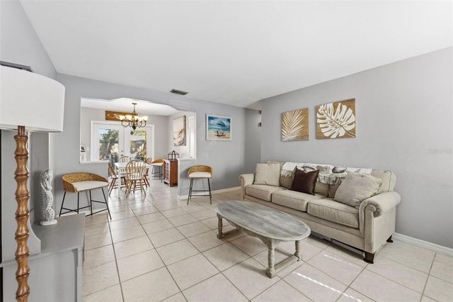 6507 LOS ALTOS WAY, Tampa, FL 33634