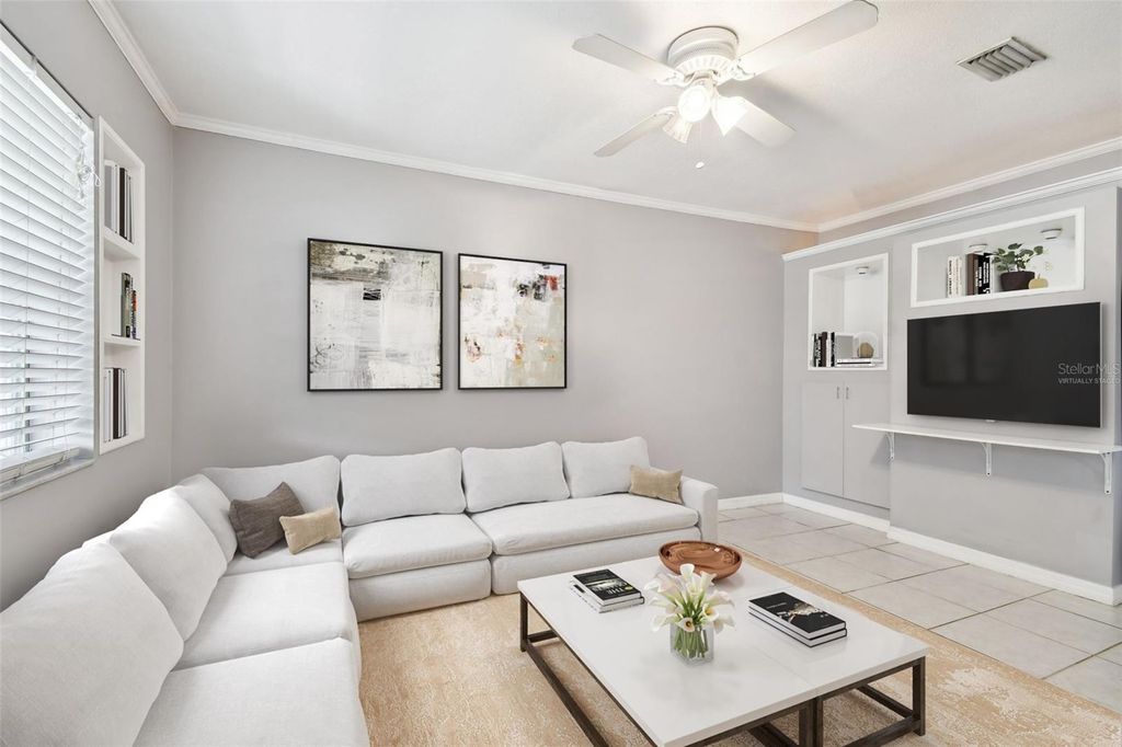 Image 12 of property listing at 6507 LOS ALTOS WAY, Tampa, FL 33634