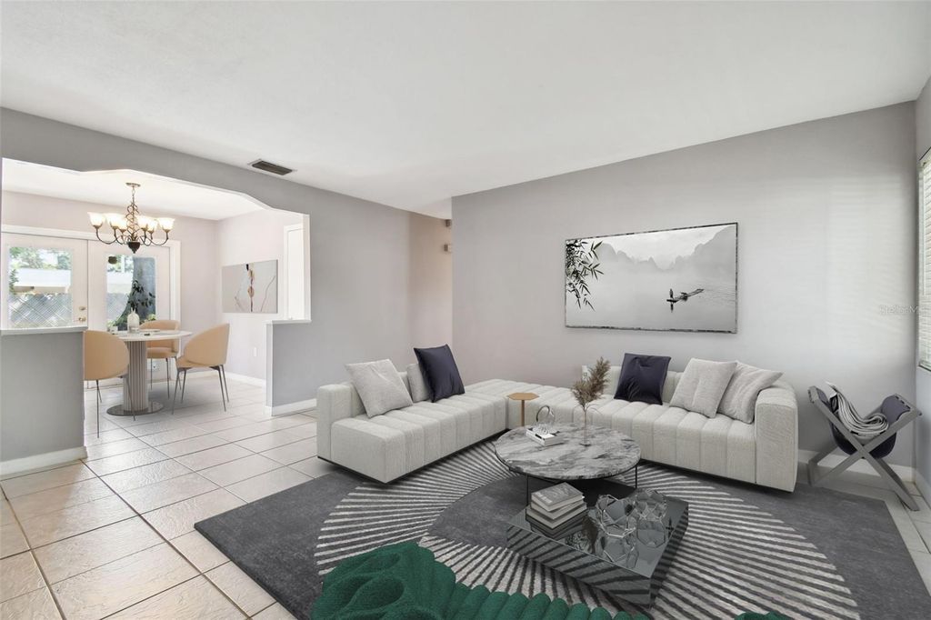 Image 6 of property listing at 6507 LOS ALTOS WAY, Tampa, FL 33634