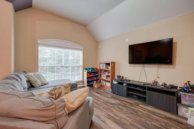 5517 Crimson Oaks Drive, Frisco, TX 75035