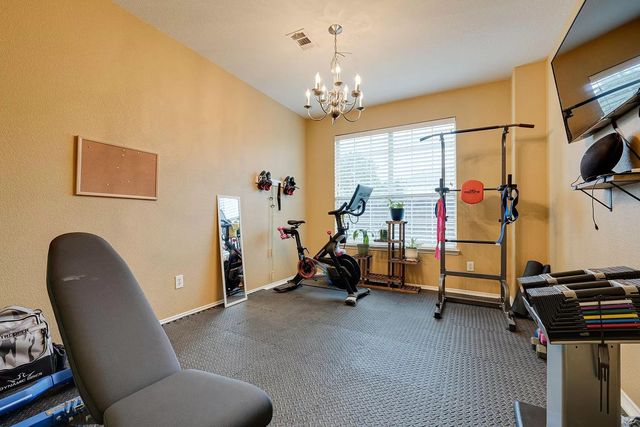 5517 Crimson Oaks Drive, Frisco, TX 75035