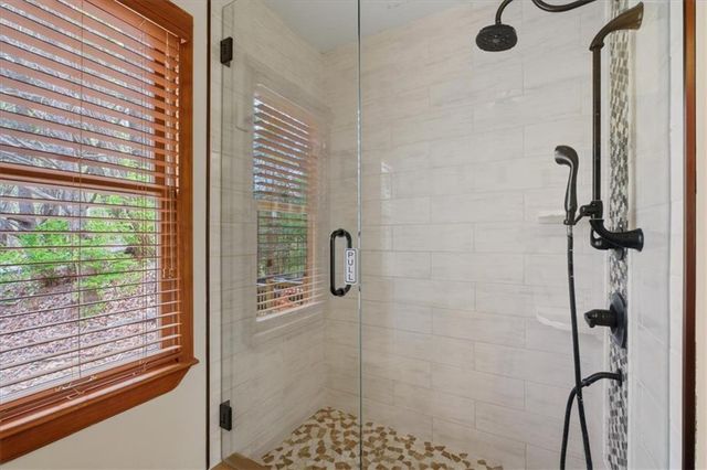 986 Mountain Oak Road, Ellijay, GA 30536
