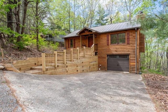 986 Mountain Oak Road, Ellijay, GA 30536